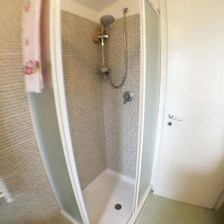 Vista Oliveta Apartment *