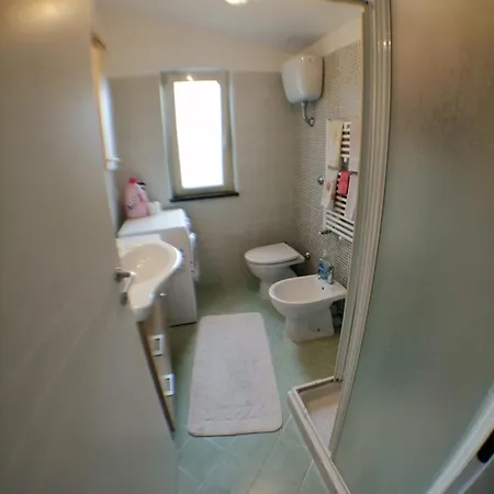 Vista Oliveta Apartment